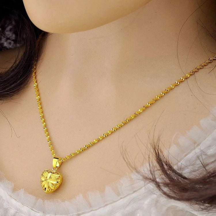 Heart Pendant Gold Necklace
