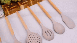 19-Piece Cooking Essentials Set